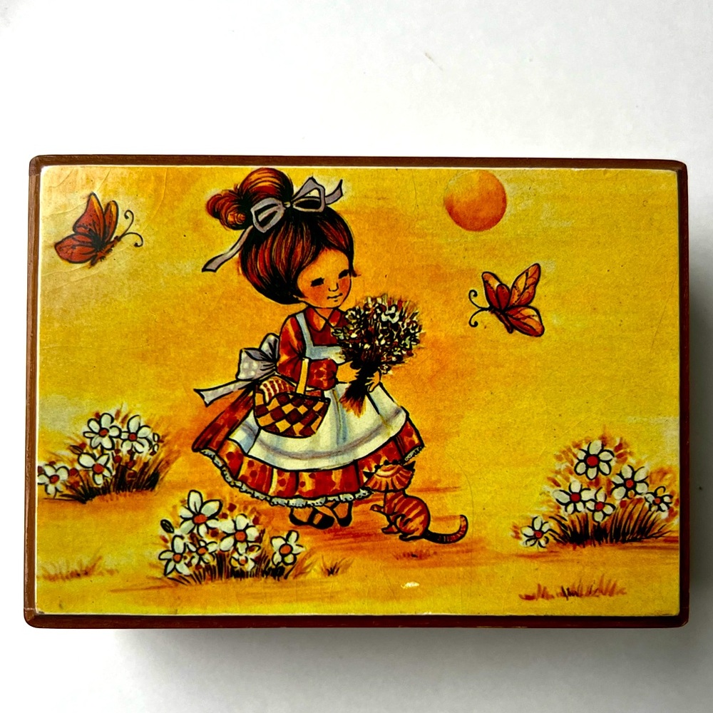 Vintage Wood Jewellery Box